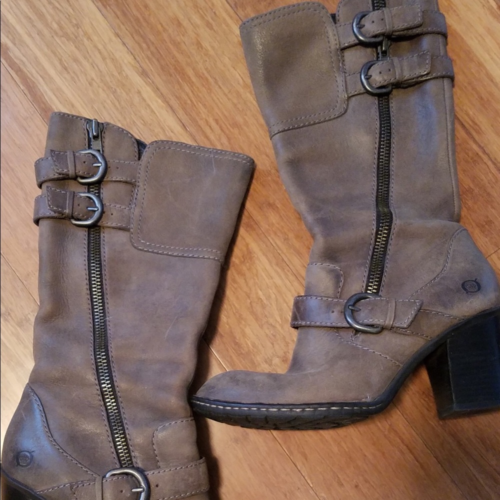 BORN BOOTS
